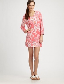 A pretty floral print lends feminine charm to this flattering v-neck design.V-neckLong sleevesContrast detailsPull-on styleAbout 18 from natural waistCottonMachine washImported A pretty floral print lends feminine charm to this flattering v-neck design.V-neckLong sleevesContrast detailsPull-on styleAbout 18 from natural waistCottonMachine washImported