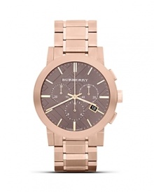 Crafted of brushed stainless steel with a rose gold finish, this round watch from Burberry is a sleek yet sophisticated piece of hardware.