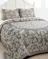 Inspired by antique textiles, the Chloe bedspread features gorgeous medallion and fleur-de-lis patterns in woven cotton jacquard.