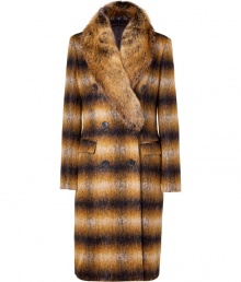 Make a bold statement on style in Michael Kors ultra luxurious variegated knit coat, detailed with a dramatic fox fur collar for an exquisitely glamorous finish - Notched collar, long sleeves, double-breasted button-down front, flap pockets, back vent - Tailored fit - Wear with immaculately tailored separates and heels Make a bold statement on style in Michael Kors ultra luxurious variegated knit coat, detailed with a dramatic fox fur collar for an exquisitely glamorous finish - Notched collar, long sleeves, double-breasted button-down front, flap pockets, back vent - Tailored fit - Wear with immaculately tailored separates and heels