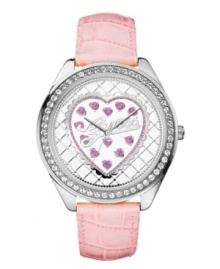Glam details you'll love at first sight: a darling timepiece by GUESS. Glam details you'll love at first sight: a darling timepiece by GUESS.