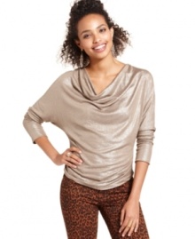 Dazzle 'em this party season in Fresh Brewed's metallic cowl-neck top. Perfect draping makes this piece a sophisticated match to your boldest bottoms. Dazzle 'em this party season in Fresh Brewed's metallic cowl-neck top. Perfect draping makes this piece a sophisticated match to your boldest bottoms.