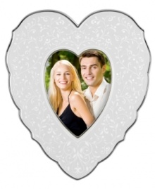 With the delicate vines, raised dots and platinum trim of the Lenox fine china collection, this Opal Innocence picture frame offers a look of classic elegance in a sweet heart shape.  Qualifies for Rebate