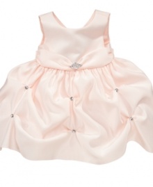 Royalty is what she'll look like in this luxe Princess Faith dress with regal rhinestone detailing and a romantic pick-up style skirt. Royalty is what she'll look like in this luxe Princess Faith dress with regal rhinestone detailing and a romantic pick-up style skirt.