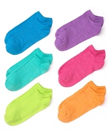 Cute colorful ankle socks made from recycled material, the perfect accessory for the eco-friendly bunch.