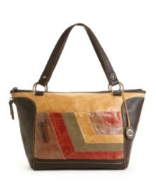The Sak presents the Iris shopper in a textured pebble leather with an optional long strap that makes it so versatile. The Sak presents the Iris shopper in a textured pebble leather with an optional long strap that makes it so versatile.