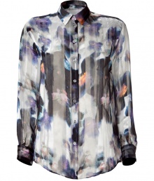 Luxurious blouse in fine, multicolored patterned silk - Flattering and elegant - Feminine, slim fit with rounded hem, small collar and placket - Decorative folding effect creates subtle stripes - A classic with a new, trendy print - Casual look with skinny jeans, or elegant with a pencil skirt and heels