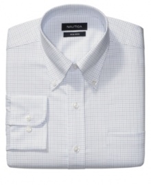 With a subtle design, this Nautica shirt brings a modern mix to your dress-shirt collection.