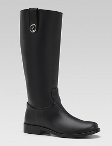 Tall leather riding boots with side zipper, leather tabs and metal, double G detailing.Side zipper and leather pull-on tabLeather upperFabric and leather liningLeather sole with anti-slip rubberPadded insoleMade in Italy Tall leather riding boots with side zipper, leather tabs and metal, double G detailing.Side zipper and leather pull-on tabLeather upperFabric and leather liningLeather sole with anti-slip rubberPadded insoleMade in Italy