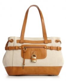 Keep your look classic and polished with a Giani Bernini Linen handbag, ideal for the everyday. Contrast trim and polished goldtone accents add the perfect finishing touches to this around-town tote. Keep your look classic and polished with a Giani Bernini Linen handbag, ideal for the everyday. Contrast trim and polished goldtone accents add the perfect finishing touches to this around-town tote.