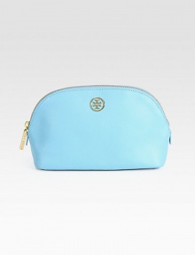A bright style in luxurious saffiano leather with an iconic logo emblem and a secure zip closure.Top zip closureOne outside open pocketFully lined7½W X 5H X 3DImported A bright style in luxurious saffiano leather with an iconic logo emblem and a secure zip closure.Top zip closureOne outside open pocketFully lined7½W X 5H X 3DImported