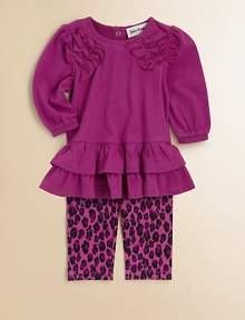 A charming, two-piece set pairs a ruffled, bow-adorned top with matching leopard print leggings. Top CrewneckLong puff sleevesBack snapsRuffled hemLeggings Elastic waistbandHoodie: CottonLeggings: 96% cotton/4% spandexMachine washImported