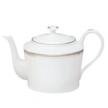 Philippe Deshoulieres Limoges china is a French based family company dating back to 1826. Deshoulieres is known for luxury porcelain and dinnerware; beautiful porcelain that moves with the times with taste and nobility. The Deshoulieres philosophy encompasses design with high standards and audacity to accompany you in your most precious moments: formal occasions, weddings or simply to enhance your home everyday in the most beautiful way. Philippe Deshoulieres Limoges china is a French based family company dating back to 1826. Deshoulieres is known for luxury porcelain and dinnerware; beautiful porcelain that moves with the times with taste and nobility. The Deshoulieres philosophy encompasses design with high standards and audacity to accompany you in your most precious moments: formal occasions, weddings or simply to enhance your home everyday in the most beautiful way.