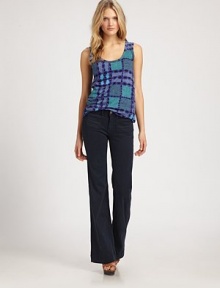 The check is reimagined on this soft, pima cotton print tank.Scoop necklineSleevelessAbout 28 from shoulder to hemPima cottonMachine washImportedModel shown is 5'10½ (179cm) wearing US size Small. The check is reimagined on this soft, pima cotton print tank.Scoop necklineSleevelessAbout 28 from shoulder to hemPima cottonMachine washImportedModel shown is 5'10½ (179cm) wearing US size Small.