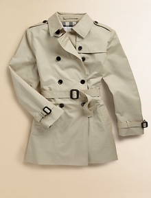 This chic double-breasted silhouette features traditional trench styling and a checked cotton lining.Point collarButton epaulettesButton-down gunflapDouble-breasted button frontLong sleeves with belted cuffsSelf beltRainflapBack ventCottonCotton liningMachine washImported This chic double-breasted silhouette features traditional trench styling and a checked cotton lining.Point collarButton epaulettesButton-down gunflapDouble-breasted button frontLong sleeves with belted cuffsSelf beltRainflapBack ventCottonCotton liningMachine washImported
