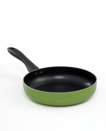 Step it up in the kitchen with the nonstick excellence of this essential fry pan. A durable aluminum core conducts heat like a seasoned professional, evenly and quickly heating the pan for remarkably healthy meals every time. Limited lifetime warranty. Step it up in the kitchen with the nonstick excellence of this essential fry pan. A durable aluminum core conducts heat like a seasoned professional, evenly and quickly heating the pan for remarkably healthy meals every time. Limited lifetime warranty.