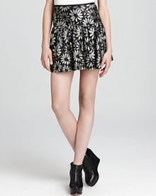 Standout in this MARC BY MARC JACOBS skirt, cut from feminine floral lace. Exclusively at Bloomingdale's.