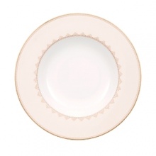 The Samarkand bone china collection by Villeroy & Boch combines stylish, exotic elements with timeless elegance. Precious golden bands and chains decorate this pure white bone china pattern. Warm ivory tones add a harmonious touch. Mix and match with the coordinating Mosaic-designed dinner or salad plate for a look that is truly your own. The Samarkand bone china collection by Villeroy & Boch combines stylish, exotic elements with timeless elegance. Precious golden bands and chains decorate this pure white bone china pattern. Warm ivory tones add a harmonious touch. Mix and match with the coordinating Mosaic-designed dinner or salad plate for a look that is truly your own.
