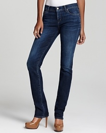 A perennial cut and vintage-influenced fading make this pair from Citizens of Humanity a wardrobe must-have. A perennial cut and vintage-influenced fading make this pair from Citizens of Humanity a wardrobe must-have.