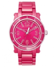 Take your place at the throne with this energetic Her Royal Highness collection watch from the always-fab Juicy Couture.