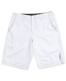 Whether you give your neighbor a wave or at the beach catching the next wave, O'Neill has you covered in this hybrid walk short and boardshort. Whether you give your neighbor a wave or at the beach catching the next wave, O'Neill has you covered in this hybrid walk short and boardshort.