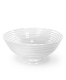 From celebrated chef and food writer, Sophie Conran, comes this artfully designed footed drainer. Created with the foodie in mind, this versatile drainer moves from cookware to dinnerware with the utmost ease. From celebrated chef and food writer, Sophie Conran, comes this artfully designed footed drainer. Created with the foodie in mind, this versatile drainer moves from cookware to dinnerware with the utmost ease.
