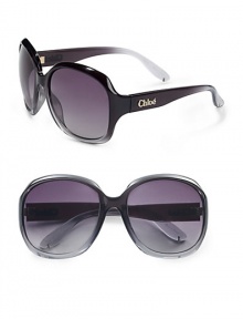 THE LOOKInspired by the Marcy BagOversized square silhouetteAcetate framesMetal logo temple UV protectionSignature case includedTHE COLORBlack with grey gradient lensesORIGINMade in France