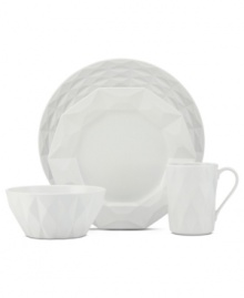A cut above. The Castle Peak place setting presents an ultra-modern take on kate spade new york's signature bow motif featuring bold faceted accents in cream-colored stoneware. A cut above. The Castle Peak place setting presents an ultra-modern take on kate spade new york's signature bow motif featuring bold faceted accents in cream-colored stoneware.