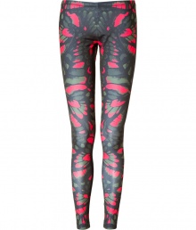 With an eye-catching graphic print and vivid coloring, McQ Alexander McQueens leggings lend a fashion-forward edge to your cool layered looks - Elasticized waistband - Wear with oversized tops and sleek ankle boots