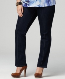 A dark wash lends a sleek look to Style&co.'s plus size skinny jeans, accented by a seamed front.