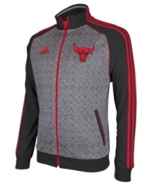 Pay tribute to the Chicago Bulls wearing their colors in this static jacket by adidas. Pay tribute to the Chicago Bulls wearing their colors in this static jacket by adidas.