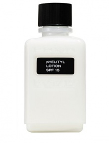 A lightweight moisturizer with heavyweight benefits. Natural extracts help improve skin's cell structure, boost skin's immunodefense system and increase oxygen uptake. For Slightly Dry to Normal/Combination skin. 3 oz. A lightweight moisturizer with heavyweight benefits. Natural extracts help improve skin's cell structure, boost skin's immunodefense system and increase oxygen uptake. For Slightly Dry to Normal/Combination skin. 3 oz.