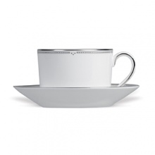 Sloane Square features a chic and simple tailored band, with details of platinum dots, which create a clean and sophisticated look. The accent plate features a wide band of gray mica with true geometric flare in the quadrant design around the border of the plate. Made in England. Sloane Square features a chic and simple tailored band, with details of platinum dots, which create a clean and sophisticated look. The accent plate features a wide band of gray mica with true geometric flare in the quadrant design around the border of the plate. Made in England.