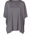 An essential basic in super soft jersey-cashmere, Majestics heather grey dolman sleeve top is a must for your layered looks - Rounded neckline, elbow-length dolman sleeves - Easy straight fit - Pair with favorite skinnies and chunky biker boots