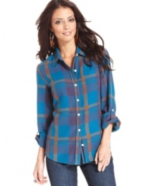 Borrowed from the boys! Go for a grunge-inspired casual look with this Lucky Brand Jeans plaid shirt -- perfectly paired with your fave denim!