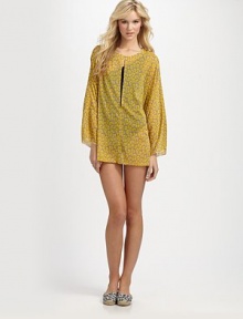 A luxurious coverup with an intoxicating print and incredible fit.Round neckLong sleevesPull-on style93% silk/7% elastaneDry cleanImported of Italian fabric A luxurious coverup with an intoxicating print and incredible fit.Round neckLong sleevesPull-on style93% silk/7% elastaneDry cleanImported of Italian fabric