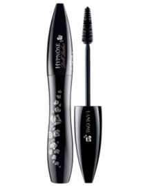 The secret behind doll lashes, finally revealed! Lancôme's most flirtatious lash look. A volumized, extended and full lash fringe for a wide-eyed look. The secret behind this amazing result? A new, unique, cone-shaped brush provides an extremely smooth and clean application, precisely defining even your hard-to-reach corners and lower lashes. Combined with the exclusively developed FiberShine formula, it sculpts, curls and loads each lash for the ultimate shiny lash fringe. Lift and thicken every single lash without weighing it down. Push up your lashes for your most flirty, wide open eye look. The secret behind doll lashes, finally revealed! Lancôme's most flirtatious lash look. A volumized, extended and full lash fringe for a wide-eyed look. The secret behind this amazing result? A new, unique, cone-shaped brush provides an extremely smooth and clean application, precisely defining even your hard-to-reach corners and lower lashes. Combined with the exclusively developed FiberShine formula, it sculpts, curls and loads each lash for the ultimate shiny lash fringe. Lift and thicken every single lash without weighing it down. Push up your lashes for your most flirty, wide open eye look.