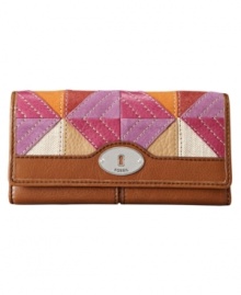 Add some color to your day with this pretty patchwork style from Fossil. With plenty of interior organization and ultra-chic signature detailing, what's not to love about this functionally gorgeous design.