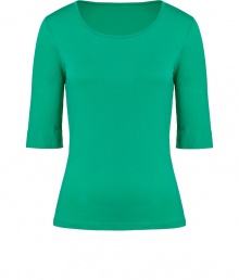 With a cool cut in soft organic cotton, Closeds elbow sleeve tee is a modern take on this must-have essential style - Scoop neckline, elbow-length sleeves - Slim fit - Wear with a boyfriend blazer, skinny jeans and booties With a cool cut in soft organic cotton, Closeds elbow sleeve tee is a modern take on this must-have essential style - Scoop neckline, elbow-length sleeves - Slim fit - Wear with a boyfriend blazer, skinny jeans and booties