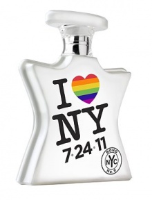 I LOVE NEW YORK for Marriage Equality: An easy-to-wear, easy-to-love fragrance that honors New York proudly setting the global pace in celebrating love, marriage and civil rights. Top notes: Mandarin, nutmeg and plum. Middle notes: Rose, jasmine, ginger lily. Bottom notes: Cashmere wood, sandalwood and amber. I LOVE NEW YORK for Marriage Equality: An easy-to-wear, easy-to-love fragrance that honors New York proudly setting the global pace in celebrating love, marriage and civil rights. Top notes: Mandarin, nutmeg and plum. Middle notes: Rose, jasmine, ginger lily. Bottom notes: Cashmere wood, sandalwood and amber.