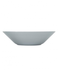 With a minimalist design and unparalleled durability, the Teema pasta bowl makes preparing and serving meals a cinch. Featuring a sleek, angled edge in glossy gray porcelain by Kaj Franck for Iittala. With a minimalist design and unparalleled durability, the Teema pasta bowl makes preparing and serving meals a cinch. Featuring a sleek, angled edge in glossy gray porcelain by Kaj Franck for Iittala.