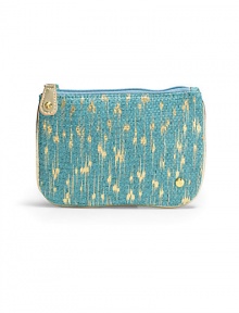 THE LOOKMetallic brushstrokes on canvasRectangular silhouetteTop zip closure with studded leather pullSignature goldtone S studInside logo printTHE MEASUREMENT7W X 5H X ¼DTHE MATERIALCanvasFully linedORIGINImported THE LOOKMetallic brushstrokes on canvasRectangular silhouetteTop zip closure with studded leather pullSignature goldtone S studInside logo printTHE MEASUREMENT7W X 5H X ¼DTHE MATERIALCanvasFully linedORIGINImported