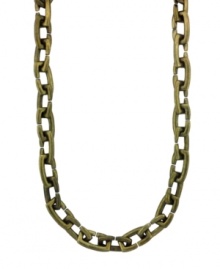 Take it back a few decades in this retro-chic style with a modern twist. Embrace the thick chain trend in Vince Camuto's Kiss necklace. Crafted in vintage brass tone mixed metal. Approximate length: 30 inches. Take it back a few decades in this retro-chic style with a modern twist. Embrace the thick chain trend in Vince Camuto's Kiss necklace. Crafted in vintage brass tone mixed metal. Approximate length: 30 inches.