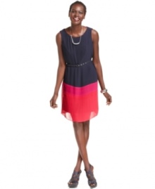 Jessica Howard's dress features show-stopping colorblocked style and a flattering belted silhouette.