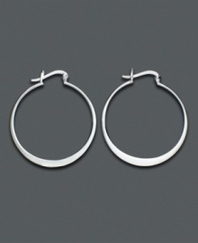 Make these subtly graduated sterling silver hoops part of your morning routine and you'll always be perfectly accessorized. Approximate diameter: 1 inch. Make these subtly graduated sterling silver hoops part of your morning routine and you'll always be perfectly accessorized. Approximate diameter: 1 inch.