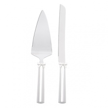Dessert just got even sweeter! Feminine, romantic bows accent this aptly-named cake knife and server. Dessert just got even sweeter! Feminine, romantic bows accent this aptly-named cake knife and server.
