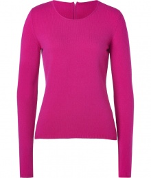 Luxurious sweater made ..of fine, pink merino wool-cashmere blend - Stylish, classic piece with feminine crew neck, zipper on the back, long sleeves and waisted cut - Indispensable basic - Wear with jeans or corduroy trousers, or pencil skirts and business trousers Luxurious sweater made ..of fine, pink merino wool-cashmere blend - Stylish, classic piece with feminine crew neck, zipper on the back, long sleeves and waisted cut - Indispensable basic - Wear with jeans or corduroy trousers, or pencil skirts and business trousers