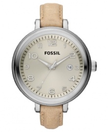 An easy-to-read dial and super-slim leather strap set the stage for this Bridgette collection watch by Fossil. An easy-to-read dial and super-slim leather strap set the stage for this Bridgette collection watch by Fossil.