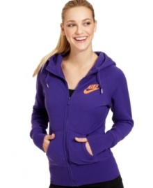 Whether you're on a run, a bike ride or even a couch, this versatile hoodie from Nike is the perfect layer for chilly days and nights! Whether you're on a run, a bike ride or even a couch, this versatile hoodie from Nike is the perfect layer for chilly days and nights!
