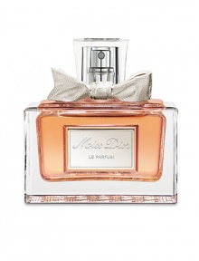 Discover a sweetly seductive new fragrance that perfectly dresses up any occasion. Intense, sensual and sophisticated, Miss Dior Le Parfum features a warm blend of Italian Mandarin essence and Damascena rose absolute, underscored by elegant Indonesian amber patchouli essence. The bottle is a true work of art, expertly showcasing Dior's savoir faire. Made in France. 1.35 oz. Discover a sweetly seductive new fragrance that perfectly dresses up any occasion. Intense, sensual and sophisticated, Miss Dior Le Parfum features a warm blend of Italian Mandarin essence and Damascena rose absolute, underscored by elegant Indonesian amber patchouli essence. The bottle is a true work of art, expertly showcasing Dior's savoir faire. Made in France. 1.35 oz.